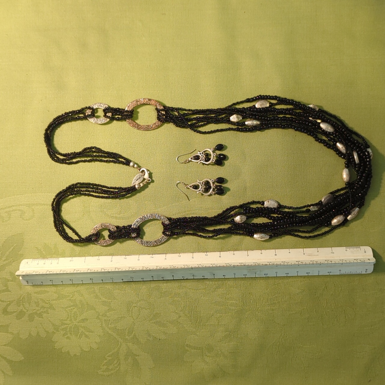 Vintage Silver Black Beaded Necklace Earrings Set 13$
